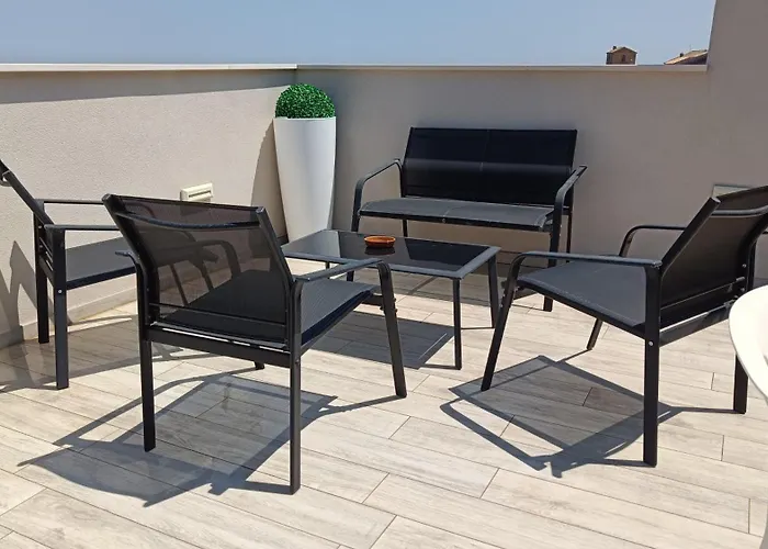 ベッド・アンド・ブレックファスト La Seconda Luna 3*